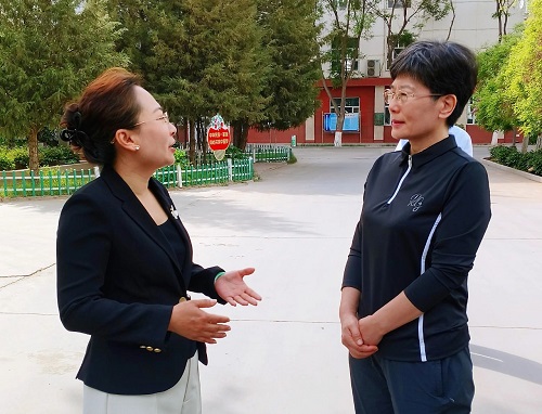 中储粮总公司领导莅临内蒙古开云手机站登录入口集团考察调研